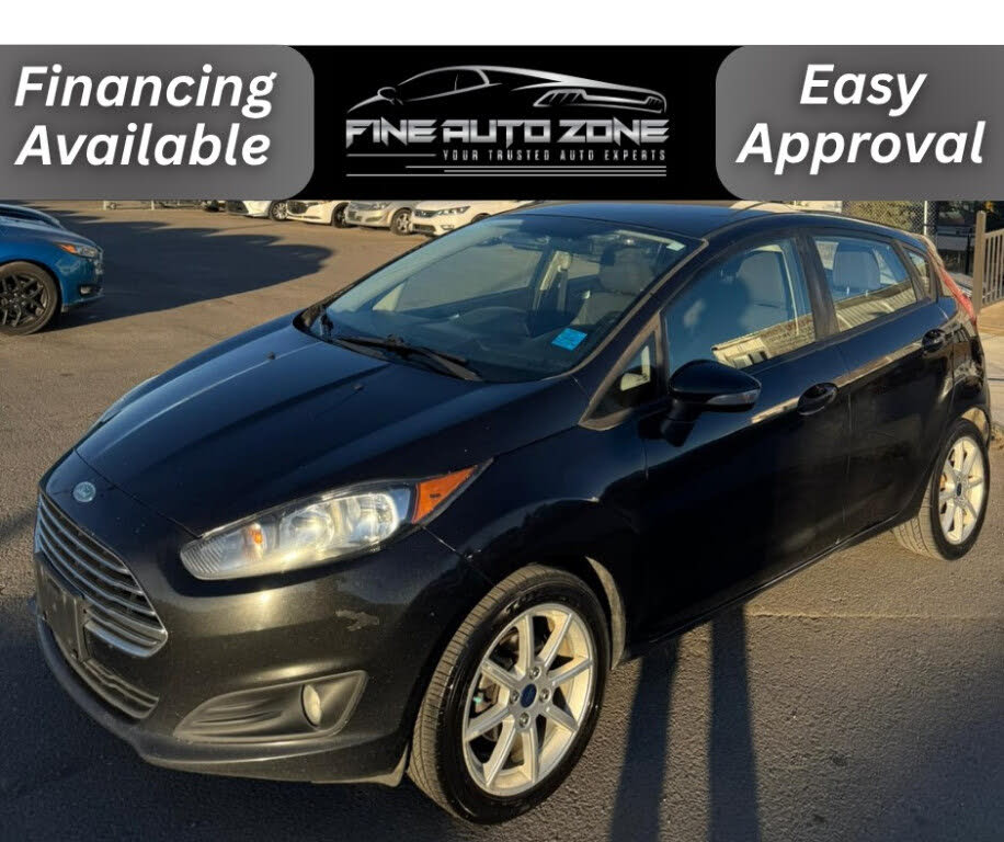 2015 Ford Fiesta SE Hatchback