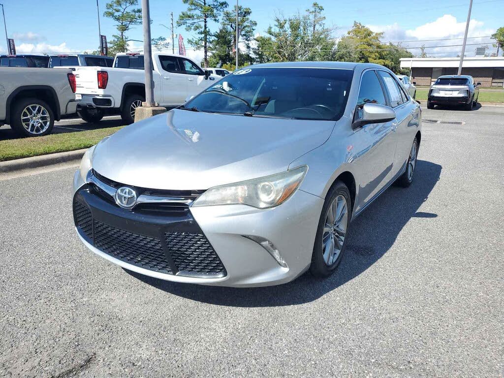 2015 Toyota Camry SE