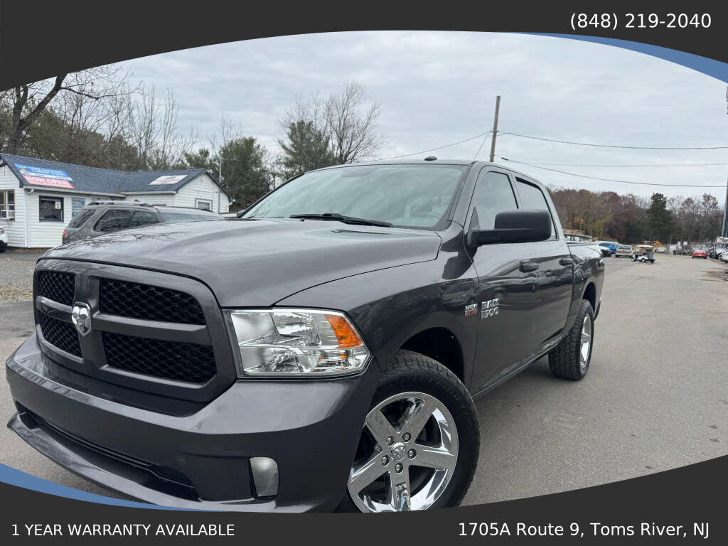 2017 RAM 1500 Express Crew Cab 4WD