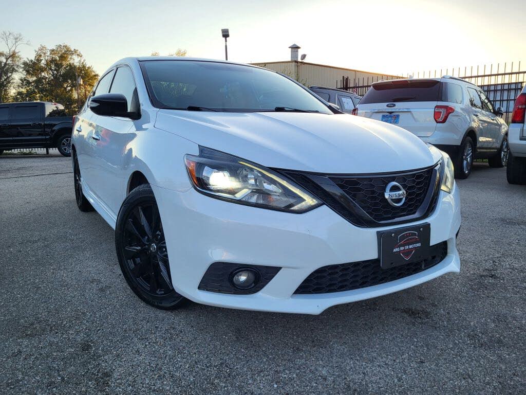 2018 Nissan Sentra SR FWD