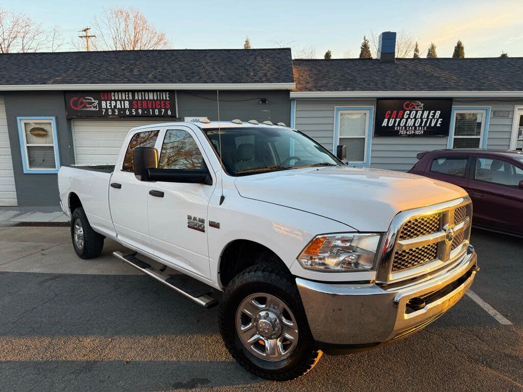 2018 RAM 2500 Tradesman Crew Cab LB 4WD