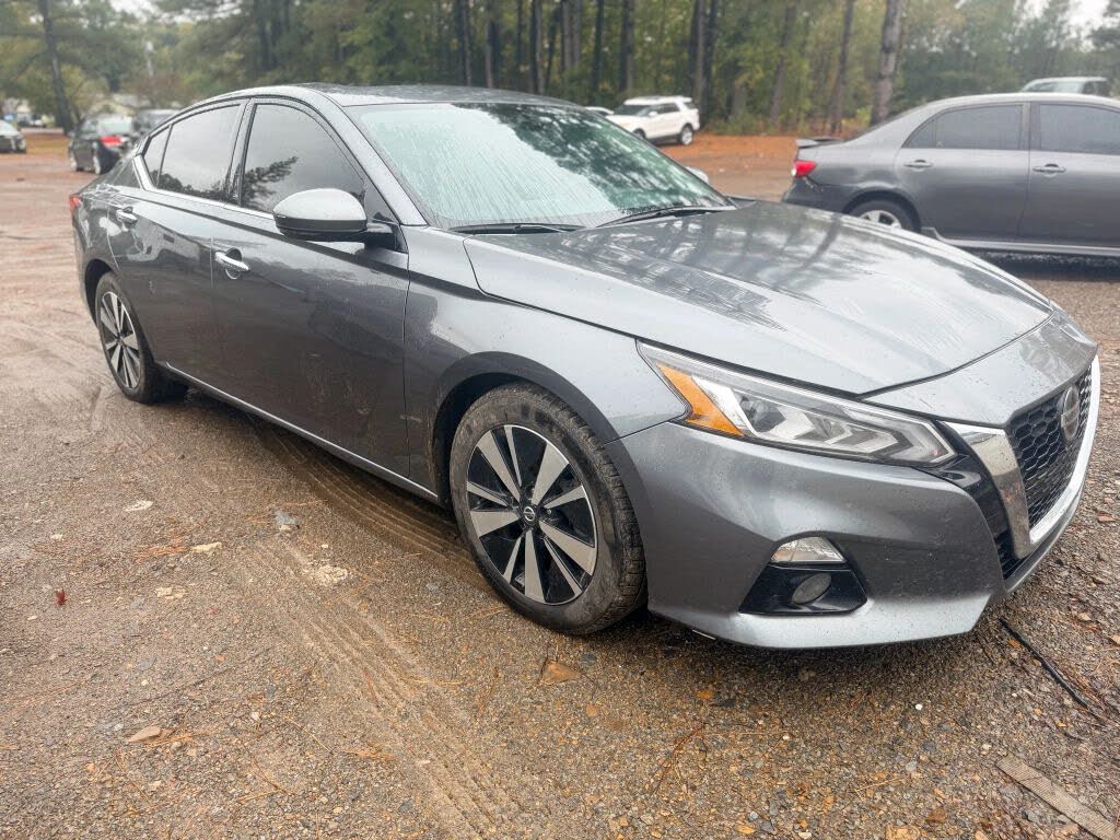 2021 Nissan Altima 2.5 SL FWD