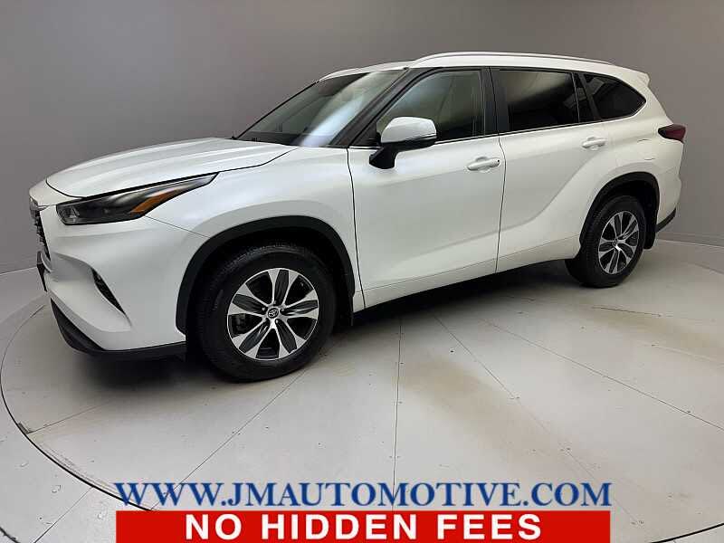 2023 Toyota Highlander XLE AWD