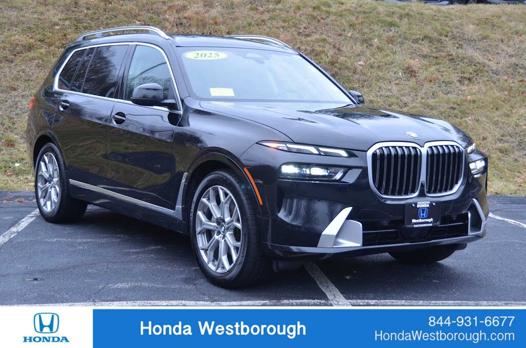 2025 BMW X7 xDrive40i AWD