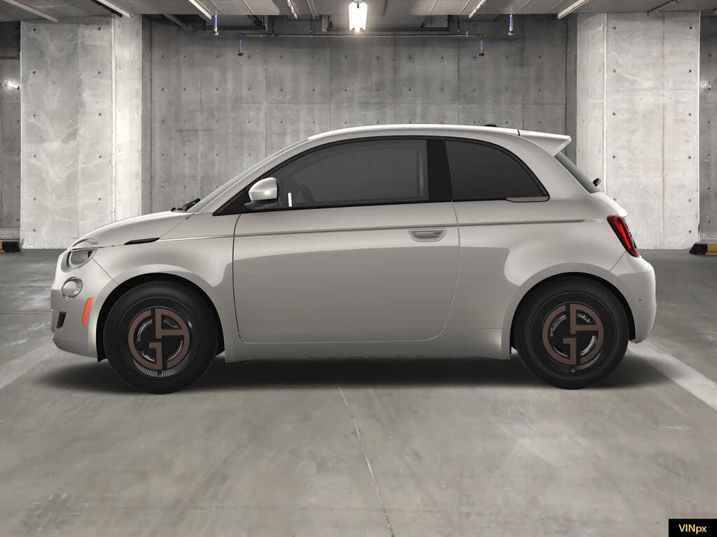 2025 FIAT 500e Giorgio Armani FWD