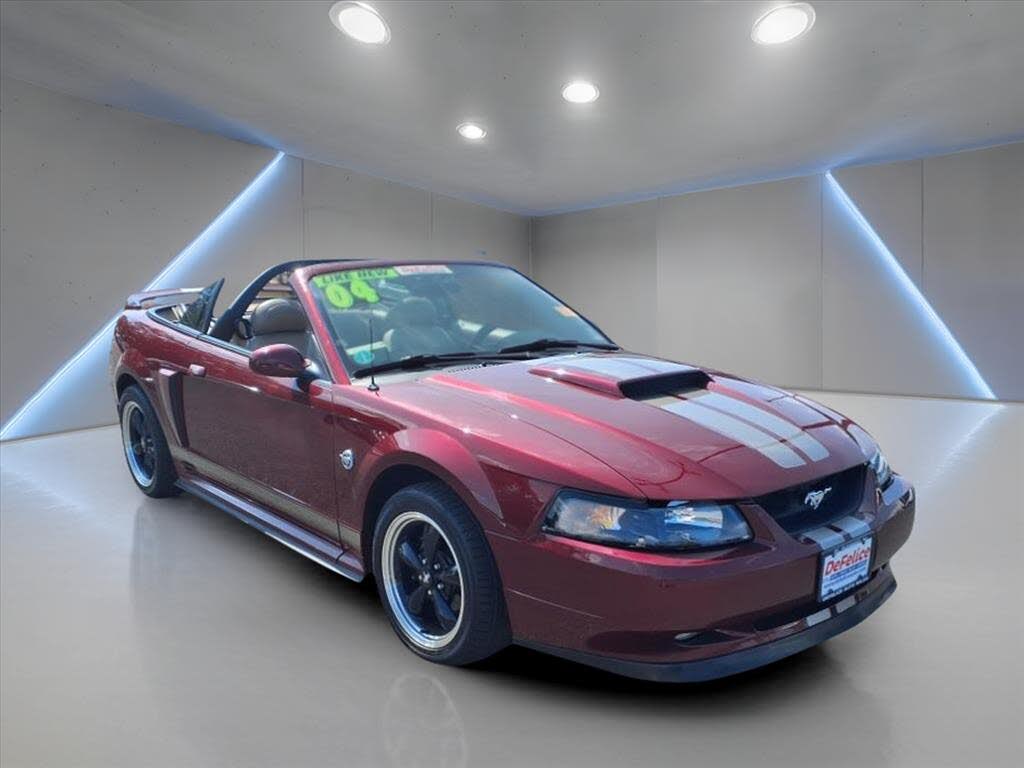 2004 Ford Mustang GT Deluxe Convertible RWD