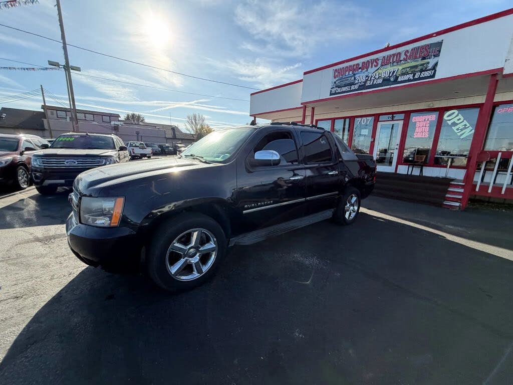 2011 Chevrolet Avalanche LTZ 4WD