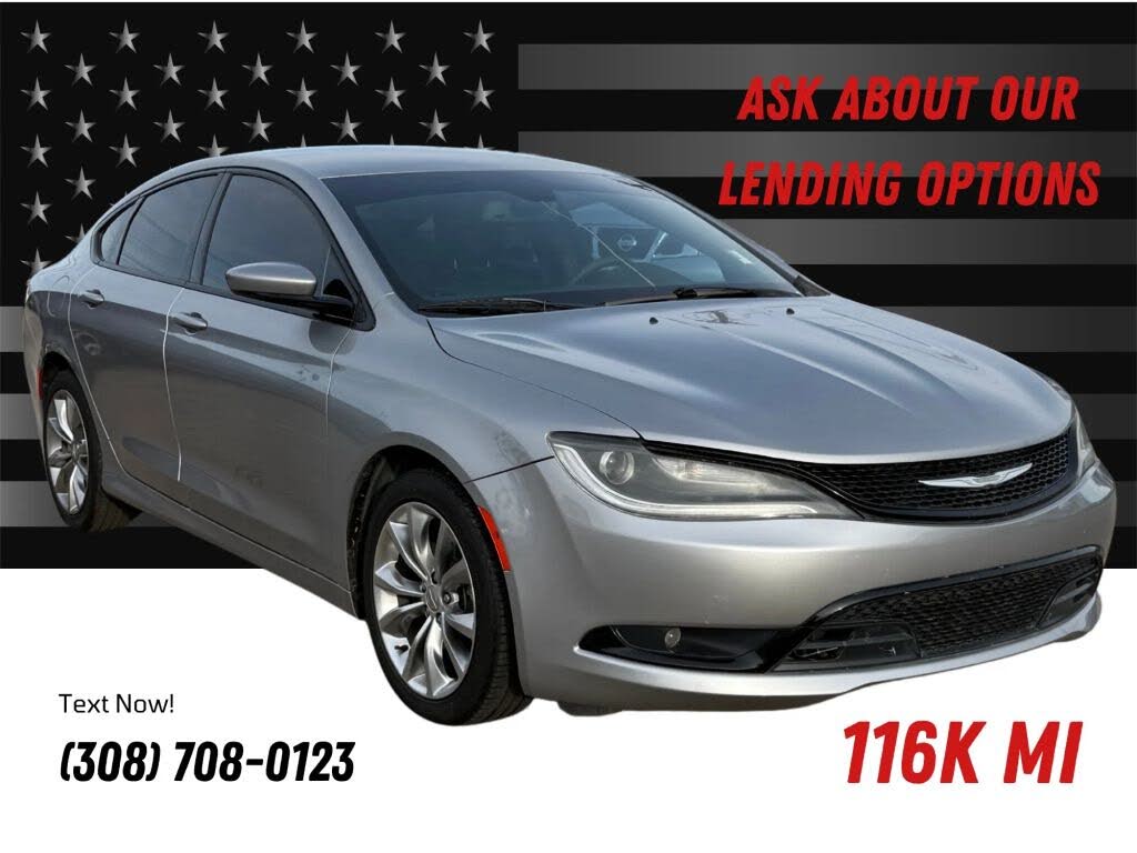2015 Chrysler 200 S Sedan FWD
