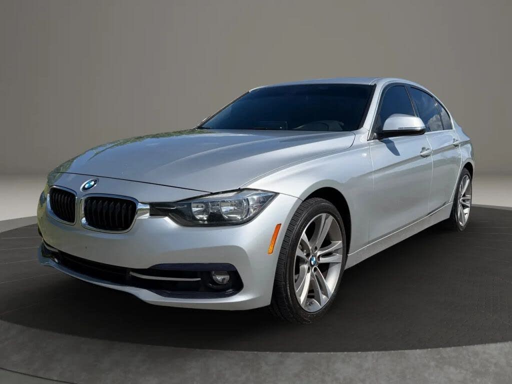 2017 BMW 3 Series 330i Sedan RWD