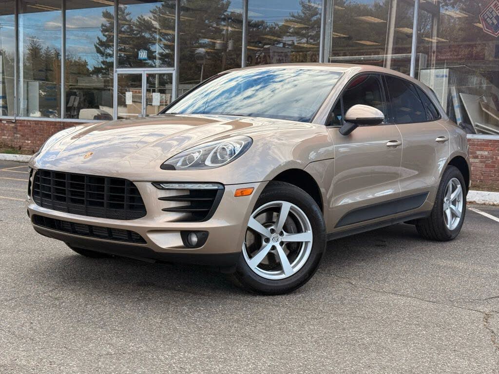 2017 Porsche Macan AWD