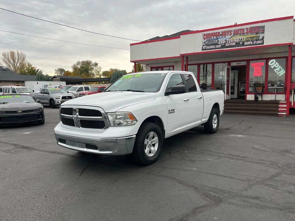 2017 RAM 1500 SLT Quad Cab 4WD