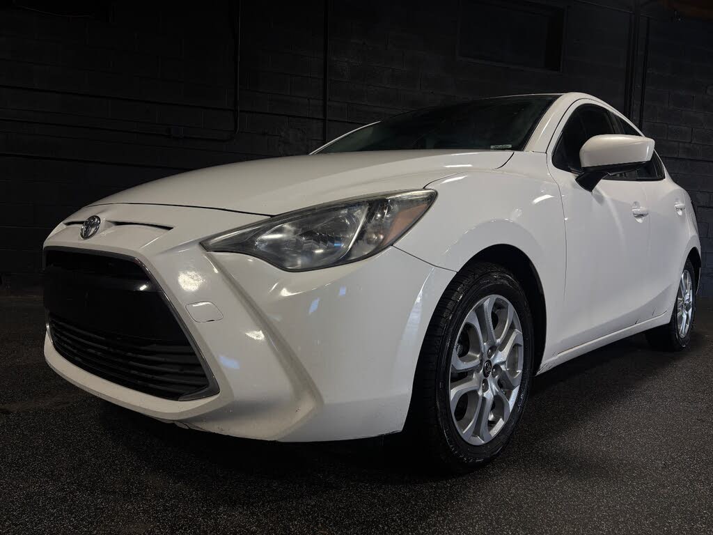 2017 Toyota Yaris iA Sedan