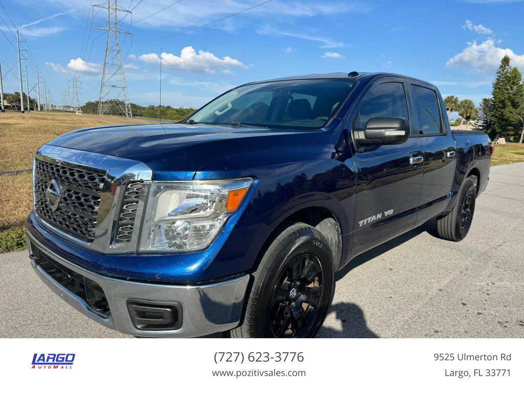 2018 Nissan Titan SV Crew Cab 4WD