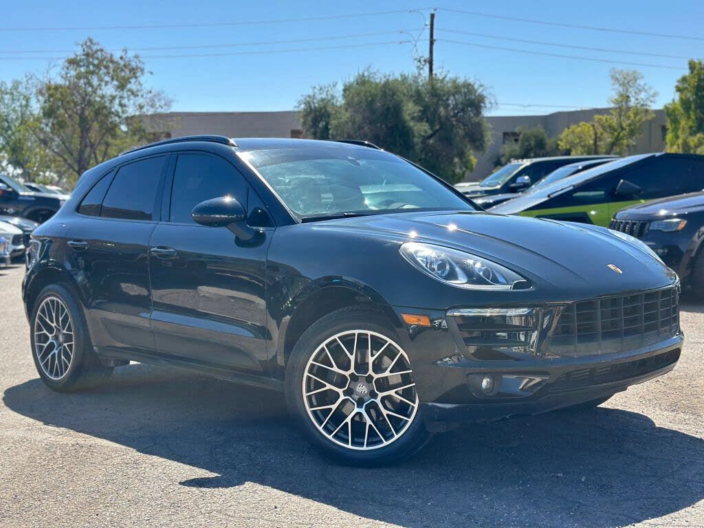 2018 Porsche Macan AWD