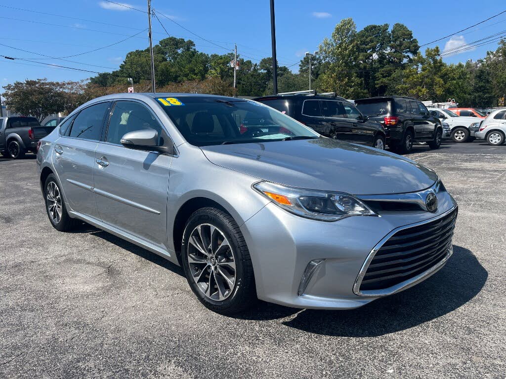 2018 Toyota Avalon XLE
