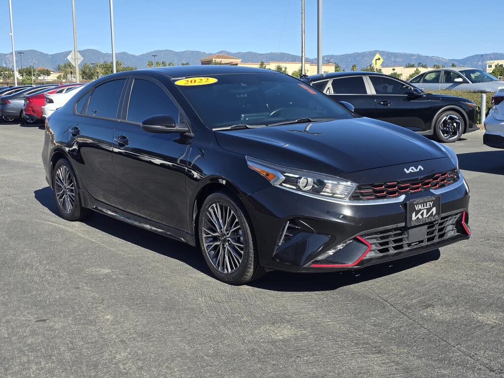 2022 Kia Forte GT-Line FWD