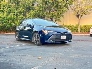Toyota Corolla Hatchback SE FWD