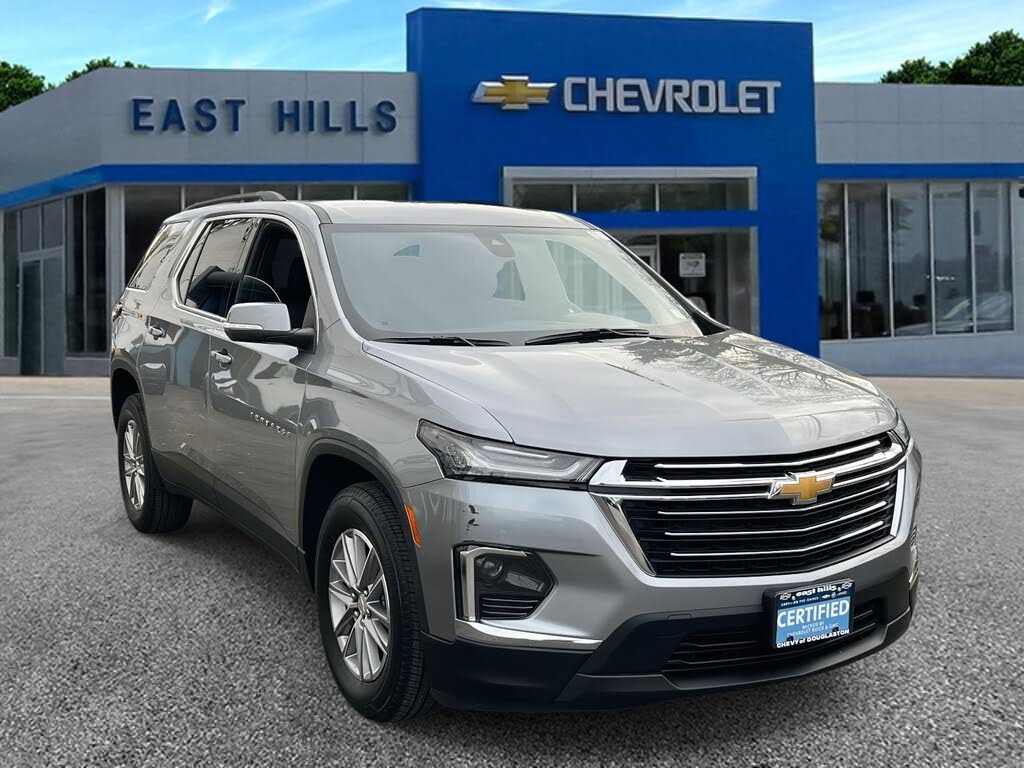 2023 Chevrolet Traverse LT Leather AWD