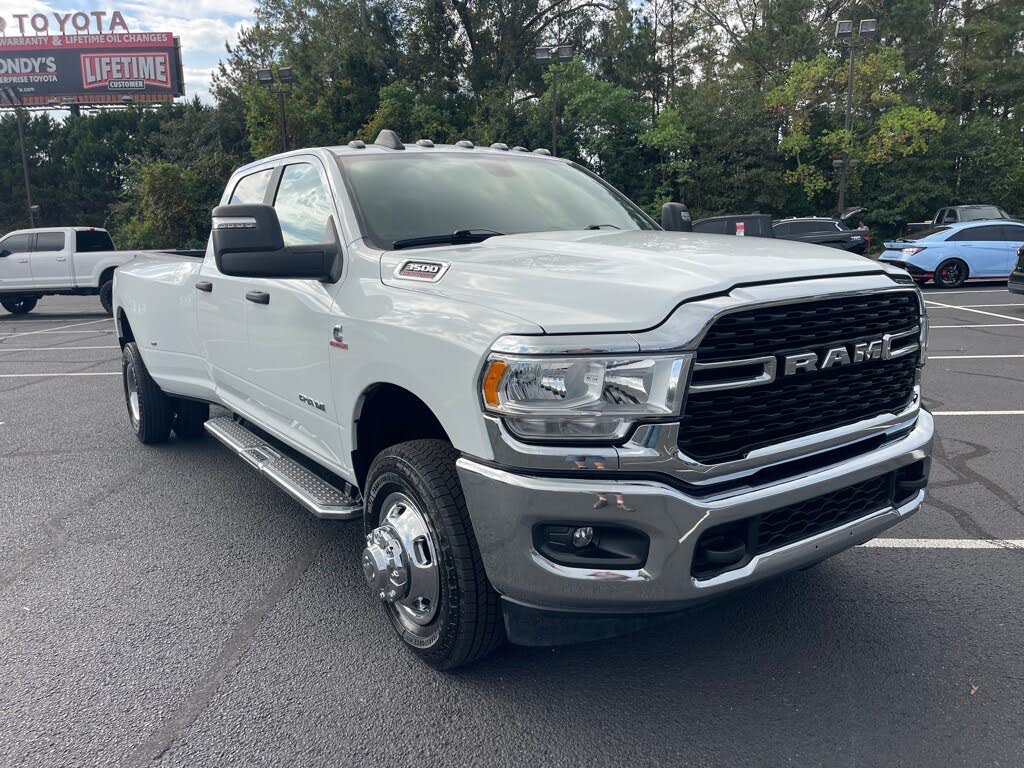 2024 RAM 3500 Big Horn Crew Cab LB DRW 4WD
