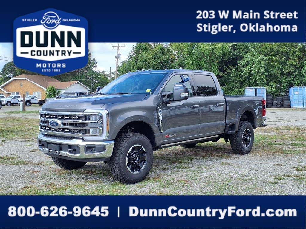 2025 Ford F-250 Super Duty Lariat Crew Cab 4WD