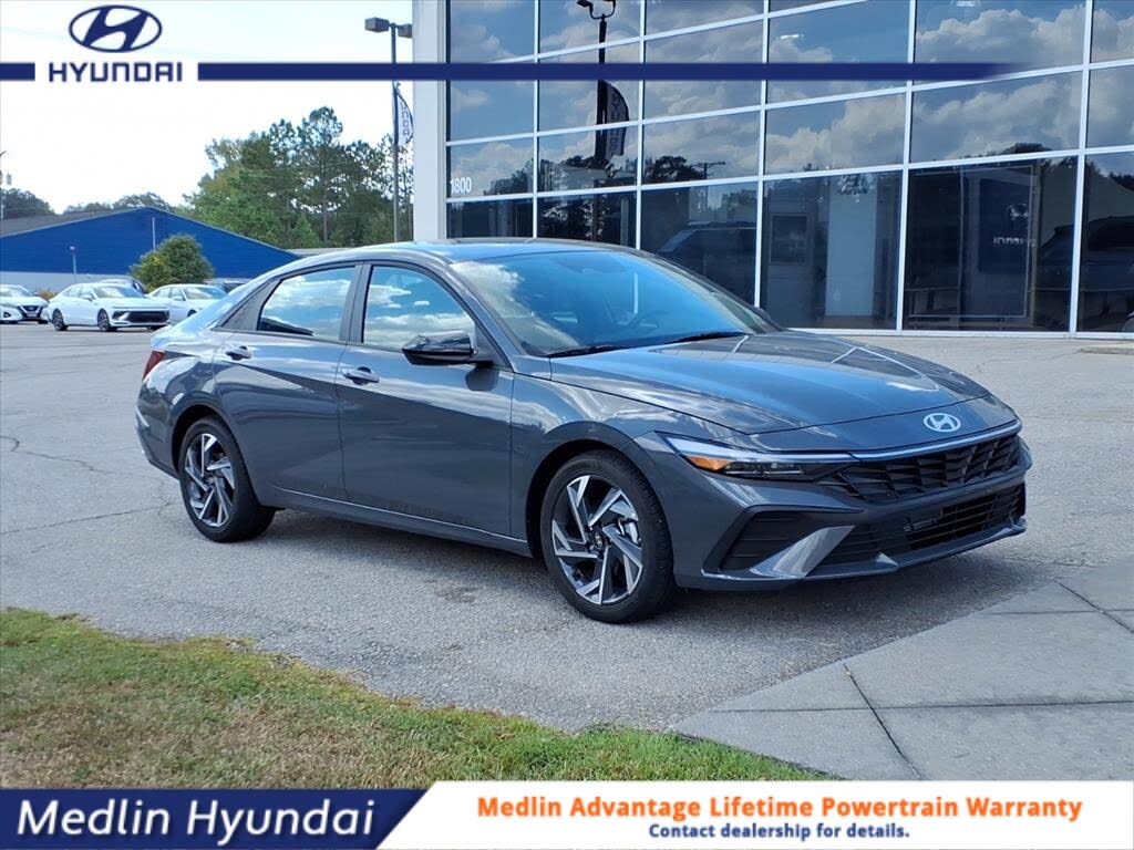 2025 Hyundai Elantra SEL Sport FWD