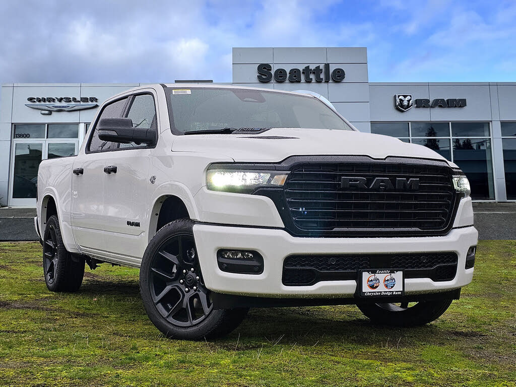 2026 RAM 1500 Laramie Crew Cab 4WD