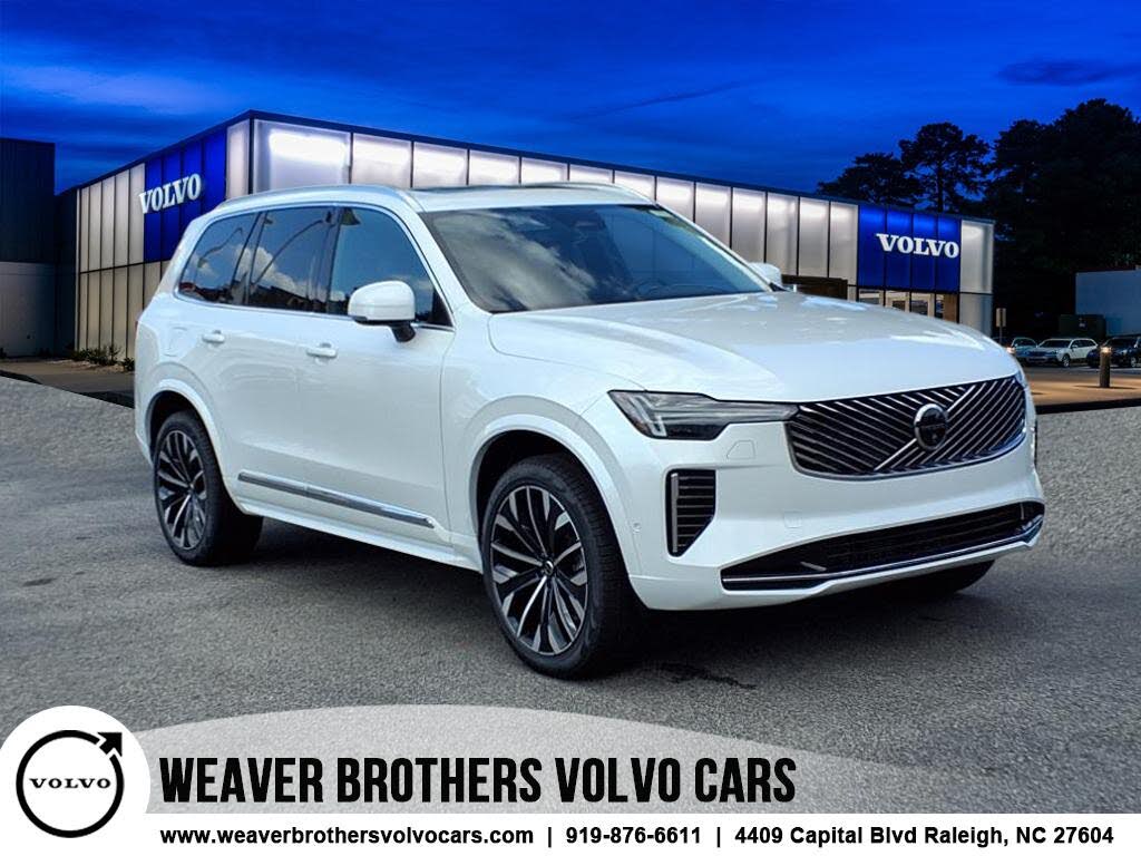 2026 Volvo XC90 B5 Plus 7-Passenger AWD