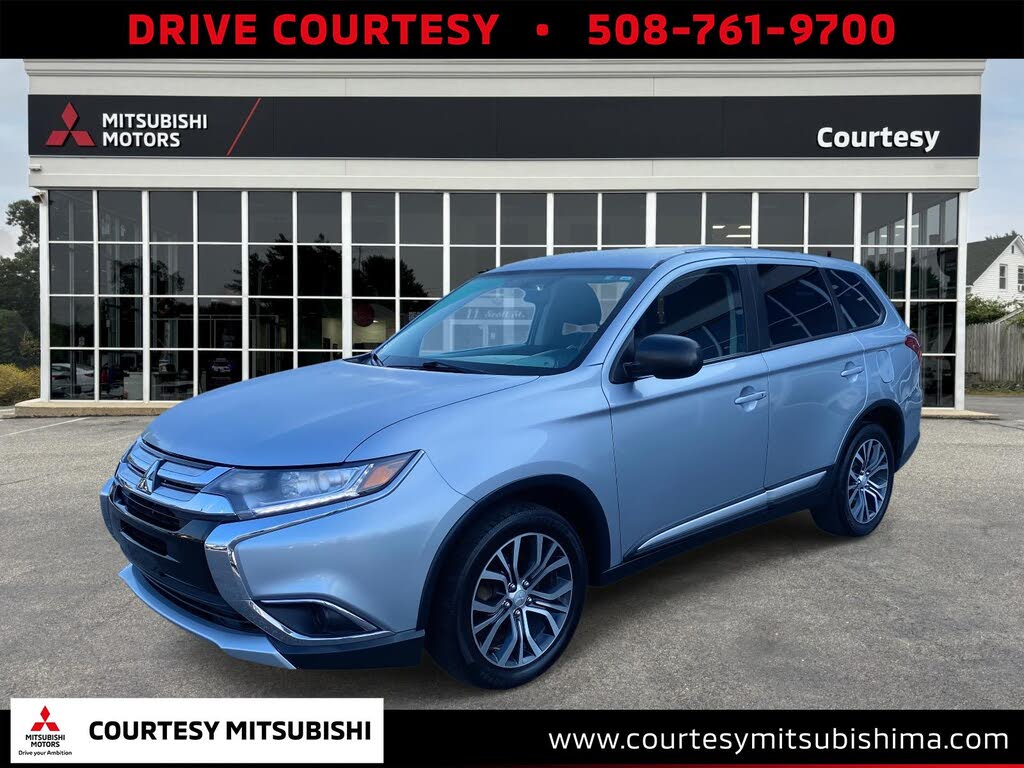 2017 Mitsubishi Outlander ES