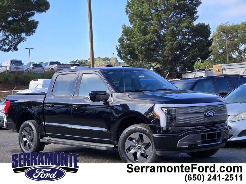 2025 Ford F-150 Lightning Lariat SuperCrew AWD