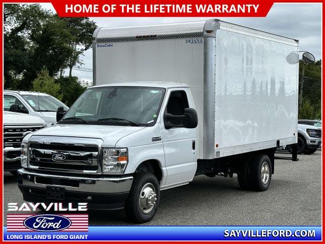 2026 Ford E-Series Chassis E-350 SD Cutaway 158 DRW RWD