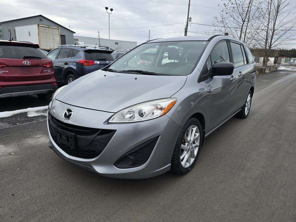 2017 Mazda MAZDA5 GS
