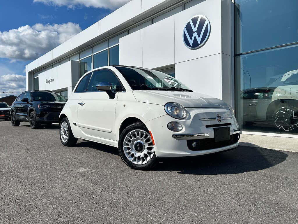 2015 FIAT 500 Lounge Convertible