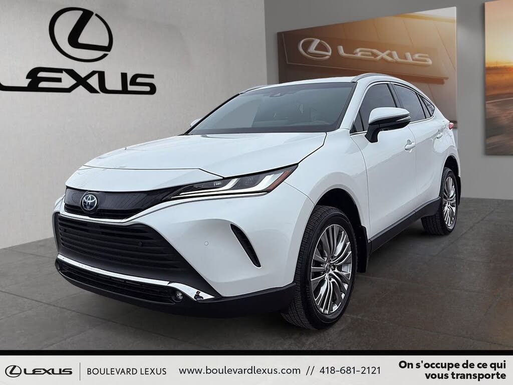 Toyota Venza XLE AWD 2024