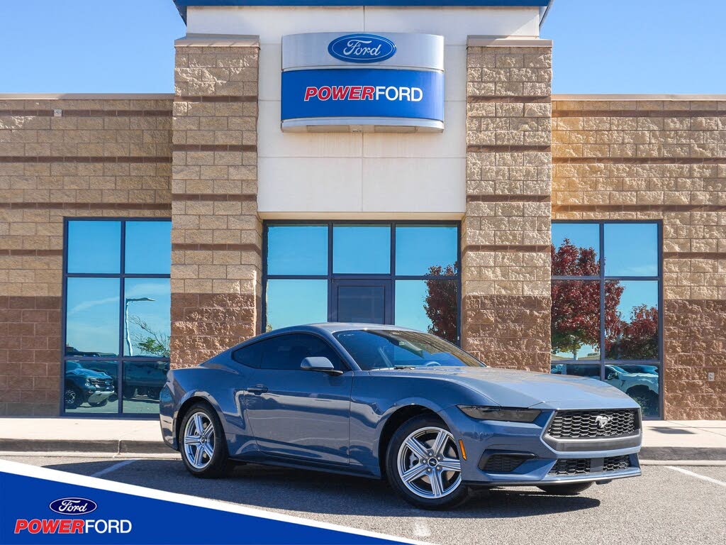 2026 Ford Mustang EcoBoost Fastback RWD