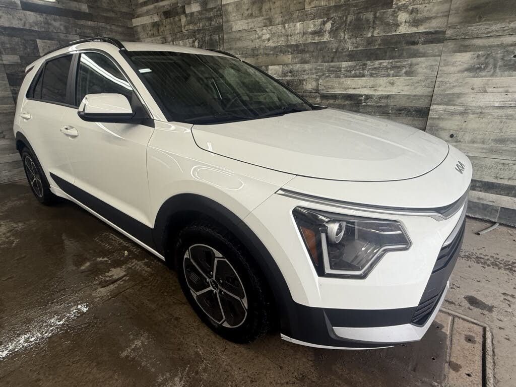 2024 Kia Niro Hybrid Plug-In EX FWD