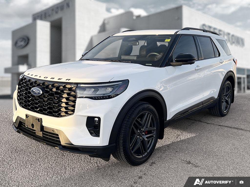 2025 Ford Explorer ST AWD