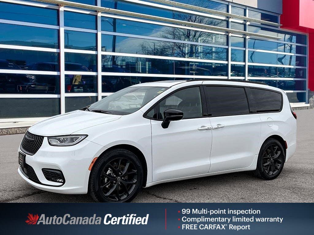 Chrysler Pacifica Limited FWD 2025