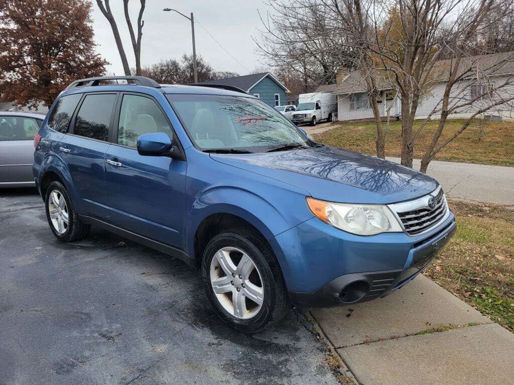 2010 Subaru Forester 2.5 X Premium