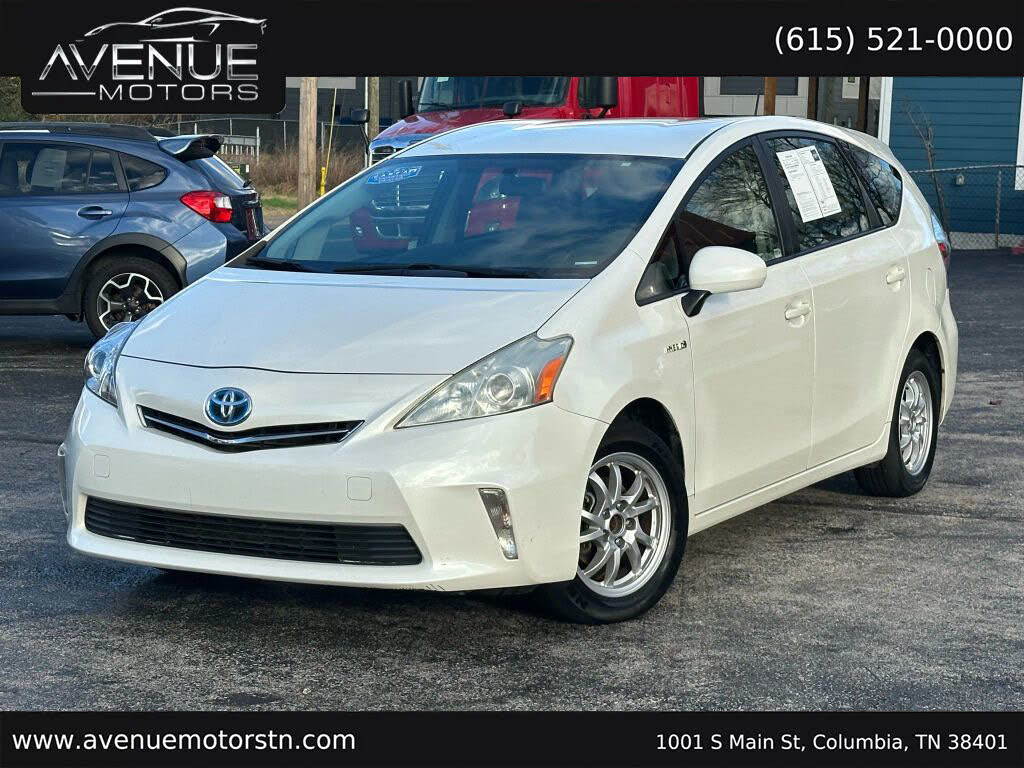 2012 Toyota Prius v Three FWD