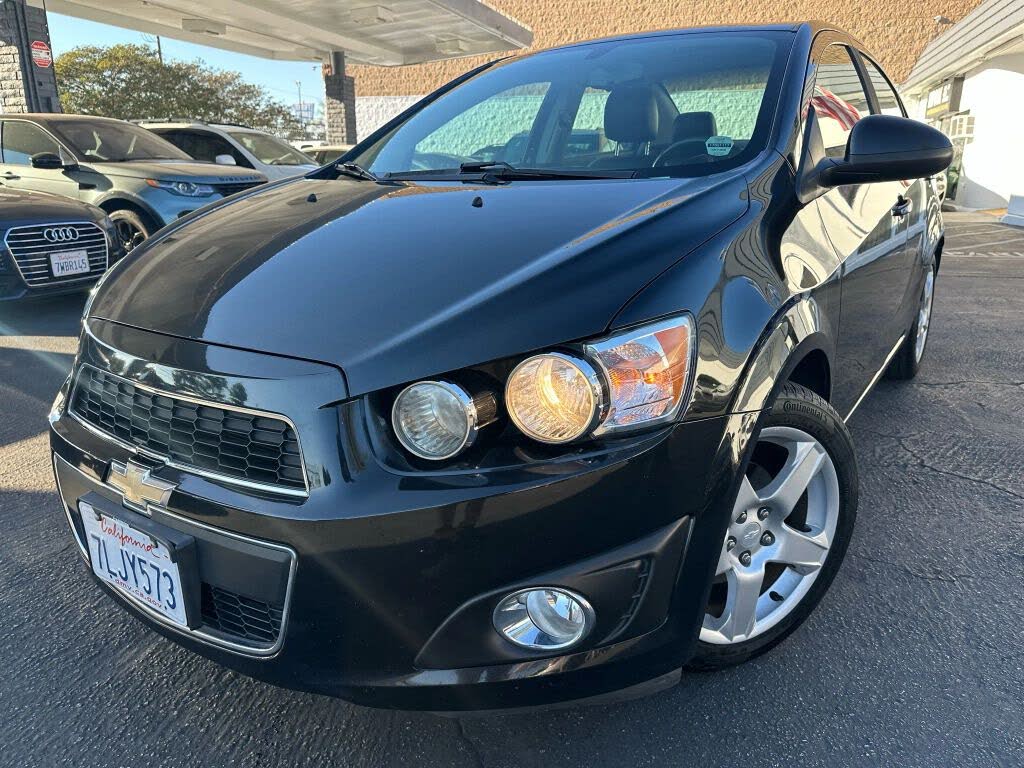 2015 Chevrolet Sonic LTZ Sedan FWD