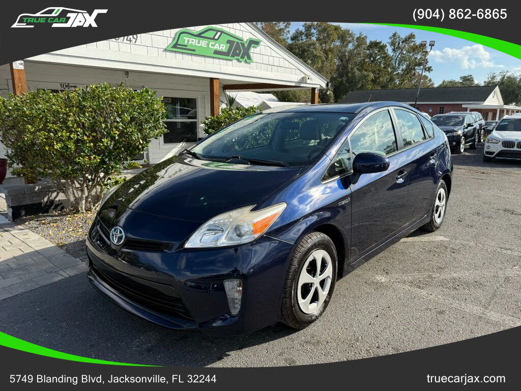 2015 Toyota Prius Three