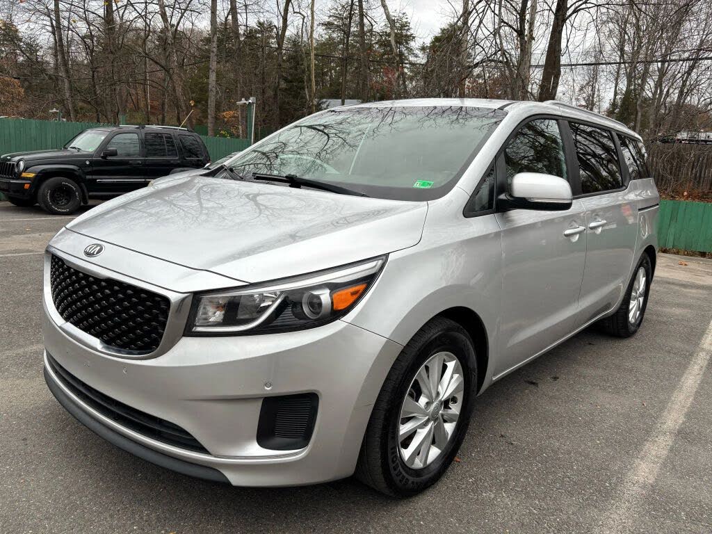 2017 Kia Sedona LX