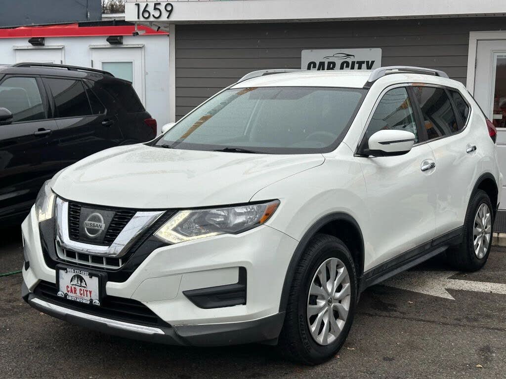 2017 Nissan Rogue SV AWD