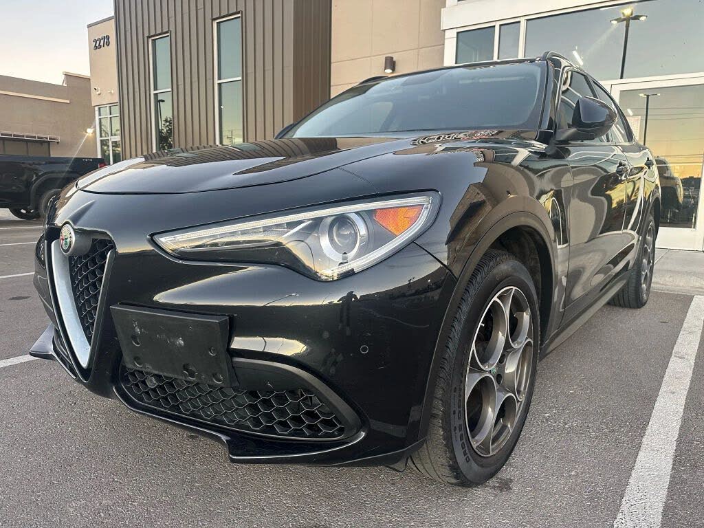 2018 Alfa Romeo Stelvio Sport AWD