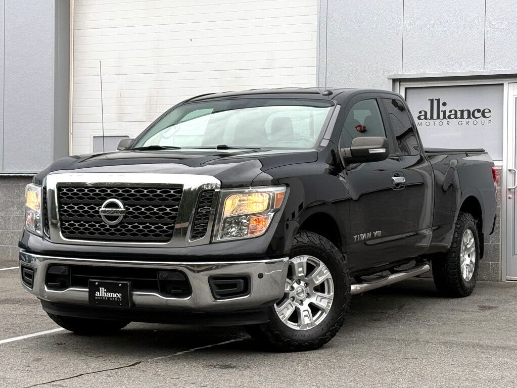 2018 Nissan Titan SV King Cab 4WD