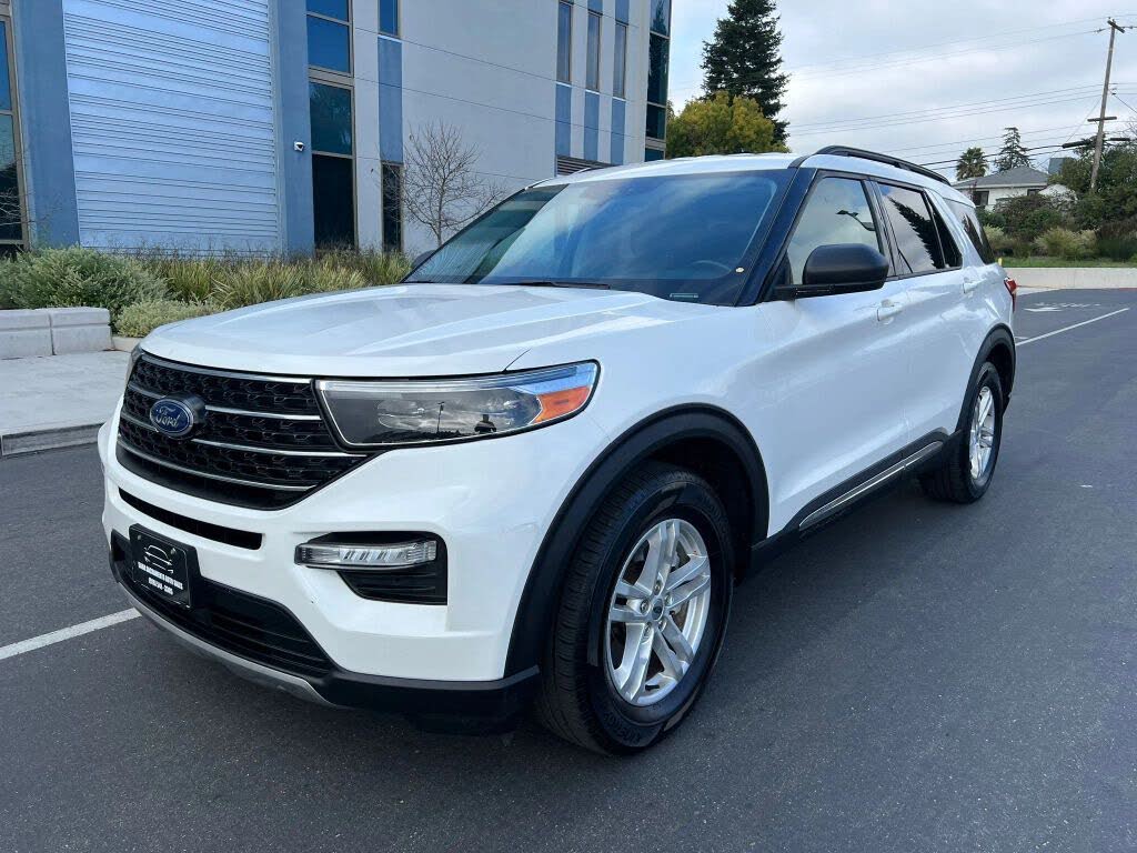 2021 Ford Explorer XLT RWD