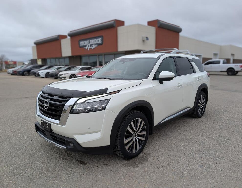 2022 Nissan Pathfinder Platinum 4WD