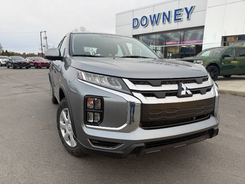 Mitsubishi RVR ES AWC 2024