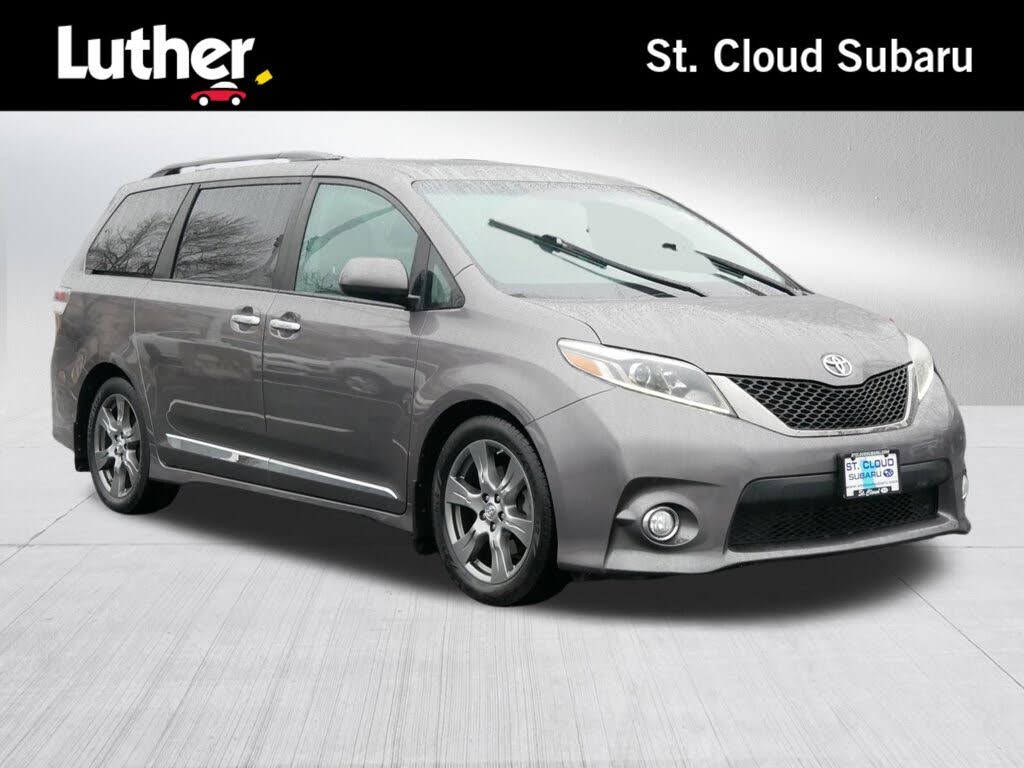 2017 Toyota Sienna SE 8-Passenger FWD