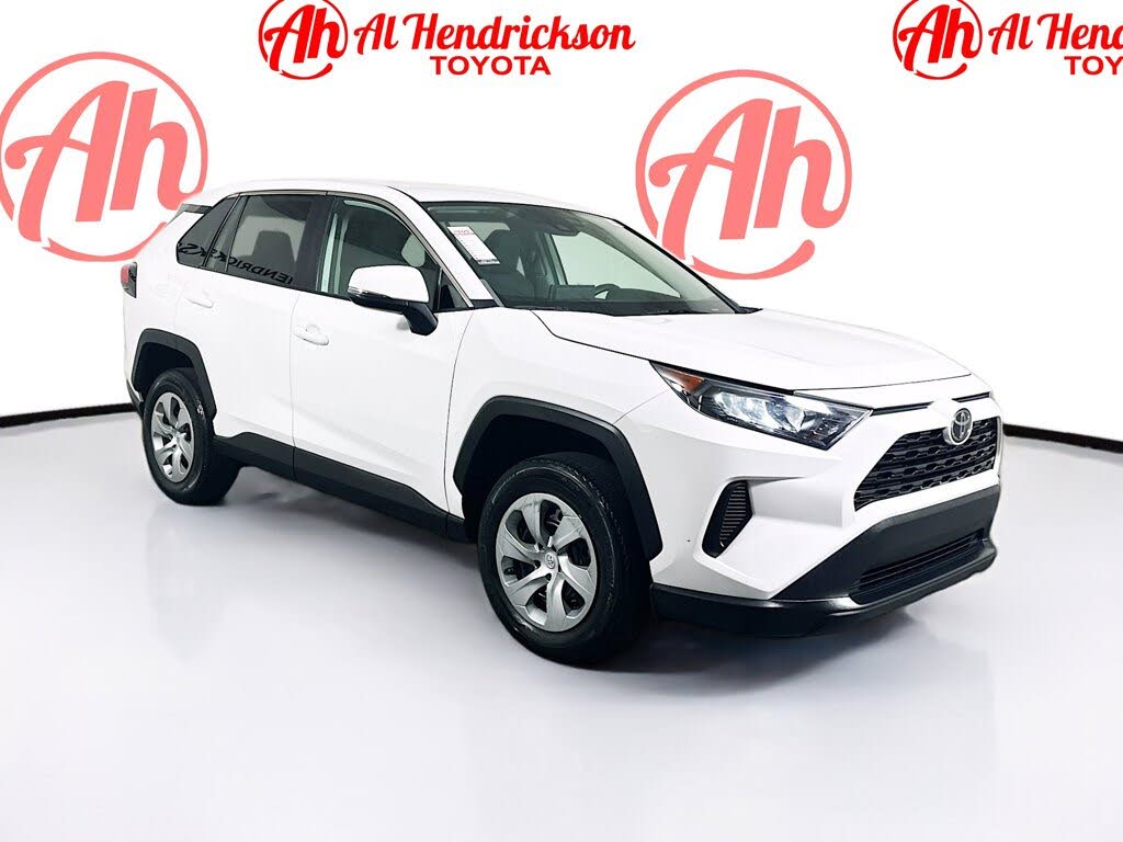 2022 Toyota RAV4 LE FWD